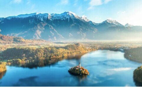 orenda-avto-v-slovenoyi-nature